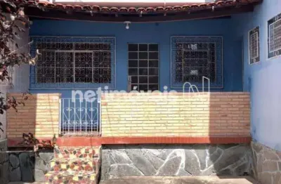 Casa com 2 quartos à venda na Rua Afonso Cláudio, Renascença, Belo Horizonte
