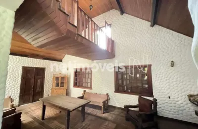 Casa com 5 quartos à venda na Rua Mandacaru, Trevo, Belo Horizonte