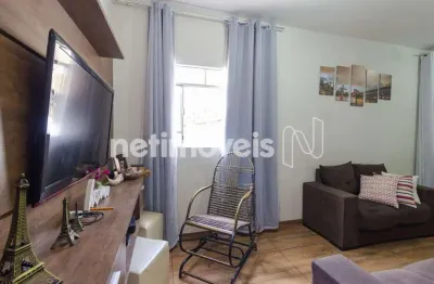 Casa com 3 quartos à venda na Rua Maria da Silveira, Glória, Belo Horizonte