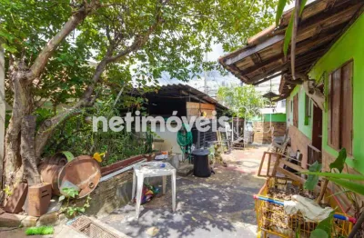 Casa com 3 quartos à venda na Rua Geraldo Menezes Soares, Sagrada Família, Belo Horizonte