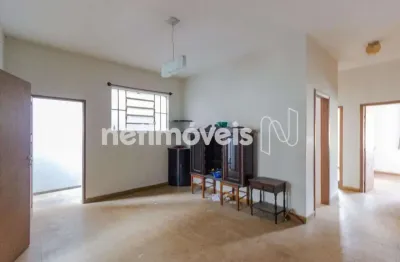 Casa com 4 quartos à venda na Rua Barão de Cocais, Sagrada Família, Belo Horizonte