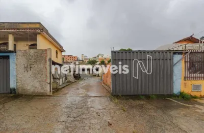 Terreno comercial à venda na Rua Petrolina, Sagrada Família, Belo Horizonte