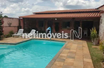 Casa com 6 quartos à venda na Rua Papagaio, Goiânia, Belo Horizonte