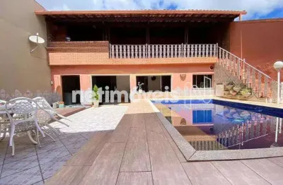 Casa com 5 quartos à venda na Rua Vereador Orlando Bonfim, Planalto, Belo Horizonte