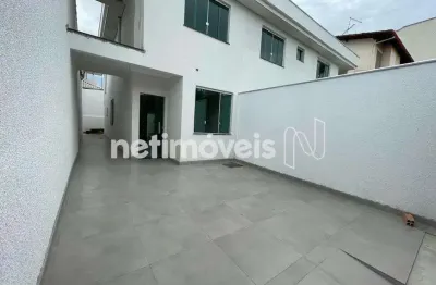 Casa com 3 quartos à venda na Rua Rodrigo Osório de Andrade, Planalto, Belo Horizonte