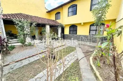 Casa com 3 quartos à venda na Rua Ourinhos, Conjunto Celso Machado, Belo Horizonte