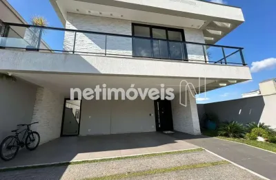 Casa em condomínio fechado com 4 quartos à venda na Rua Marte, Portal do Sol, Contagem