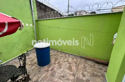 Casa com 2 quartos à venda na Rua Trindade, Renascença, Belo Horizonte