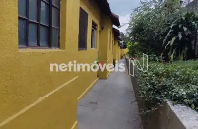 Casa em condomínio fechado com 2 quartos à venda na Rua Caldas da Rainha, São Francisco, Belo Horizonte