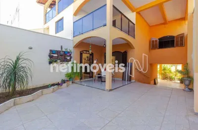 Casa com 7 quartos à venda na Rua Barão de Jacuí, Planalto, Belo Horizonte
