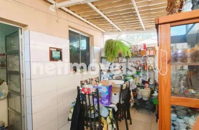 Apartamento 3 quartos com área privativa em venda no santa mônica – 3 quartos sendo 1 suíte