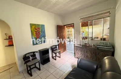 Casa com 3 quartos à venda na Rua Jaguaribe, Concórdia, Belo Horizonte