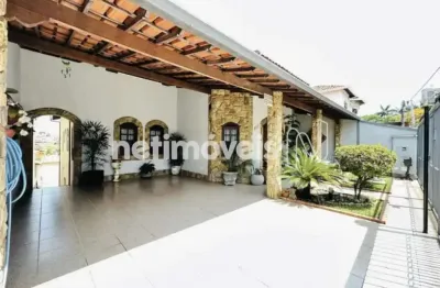 Casa com 3 quartos à venda na Rua Detetive Nelson Silva, Santa Amélia, Belo Horizonte