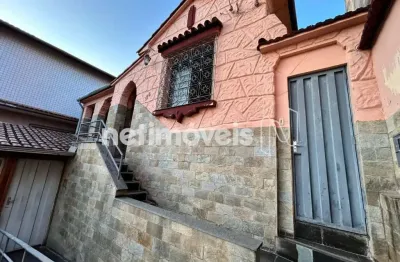 Casa com 6 quartos à venda na Rua Santa Bárbara, Sagrada Família, Belo Horizonte