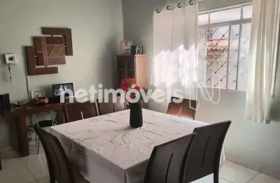 Casa com 4 quartos à venda na Rua Resedá, Santa Efigênia, Belo Horizonte