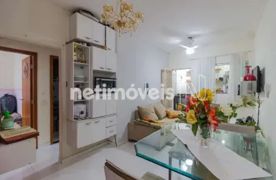 Casa com 3 quartos à venda na Rua Canavieiras, Parque Xangri-Lá, Contagem