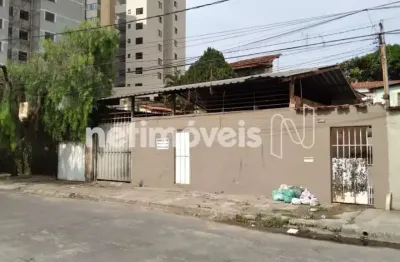 Terreno comercial à venda na Rua Carapebus, São Gotardo, Contagem