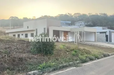 Terreno em condomínio fechado à venda na Avenida Alcino Gonçalo Cota, Bom Jesus, Matozinhos