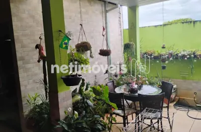 Casa com 3 quartos à venda na Rua Cândida Augusta Frade, São João Batista, Belo Horizonte