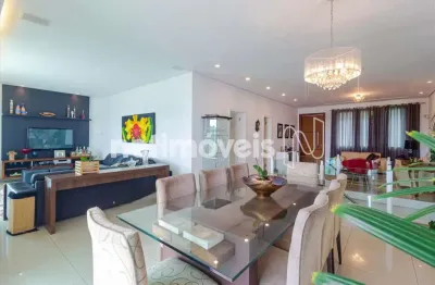 Casa com 4 quartos à venda na Rua Plutão, Santa Lúcia, Belo Horizonte