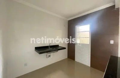 Casa com 2 quartos à venda na Rua dos Lírios, Imperial, Santa Luzia