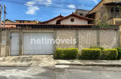 Casa com 3 quartos à venda na Rua Maria Inês, Aarão Reis, Belo Horizonte