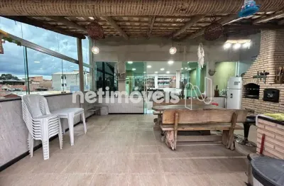 Casa com 3 quartos à venda na Rua Quatro, Novo Recanto, Contagem