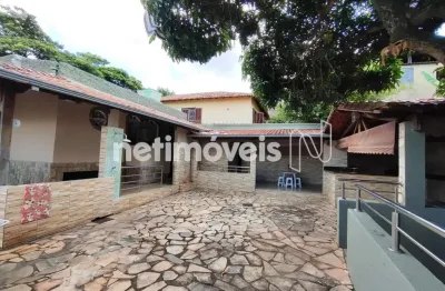 Casa com 3 quartos à venda na Rua Afonso Ribeiro, Palmeiras, Belo Horizonte