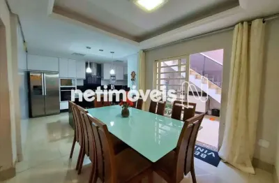 Casa com 4 quartos à venda na Rua da Liberdade, Nova Gameleira, Belo Horizonte