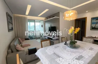 Apartamento de 03 quartos com elevador em ponto nobre do floresta!!!