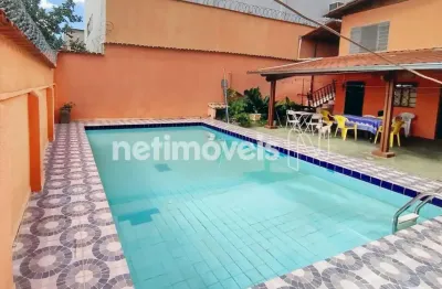 Casa com 5 quartos à venda na Rua São Gonçalo, Nova Floresta, Belo Horizonte
