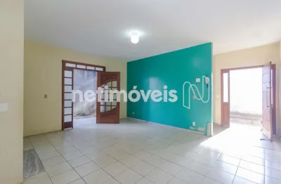 Casa com 3 quartos à venda na Rua Pereira Pinto, Cachoeirinha, Belo Horizonte
