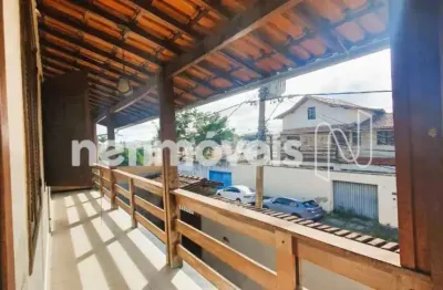 Casa com 5 quartos à venda na Rua Barão de Camargos, Santa Amélia, Belo Horizonte
