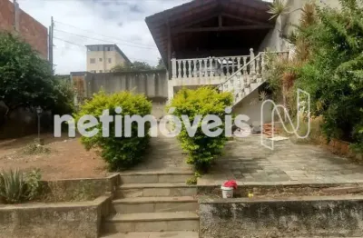 Casa com 3 quartos à venda na Rua Moscou, Parque Recreio, Contagem