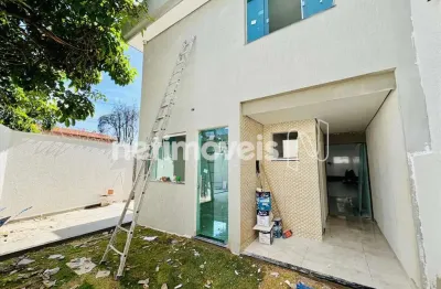 Casa com 3 quartos à venda na Rua Antônio Rodrigues Fróes, Candelária, Belo Horizonte