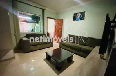 Casa com 2 quartos à venda na Rua Pascoal da Silva Guimarães, Nacional, Contagem