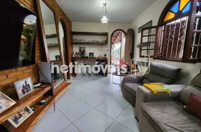 Casa com 2 quartos à venda na Rua Capitão Leonídio Soares, Planalto, Belo Horizonte