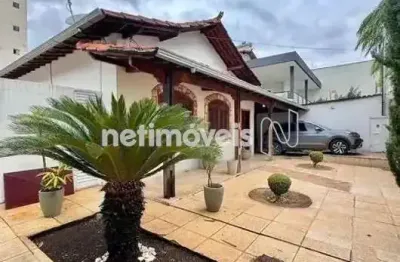 Casa com 3 quartos à venda na Rua João Gualberto Costa, Vila Santa Luzia, Contagem