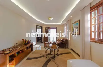 Casa com 5 quartos à venda na Rua Castelo de Óbidos, Castelo, Belo Horizonte