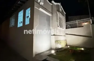 Casa com 2 quartos à venda na Rua Paraisópolis, Santa Tereza, Belo Horizonte
