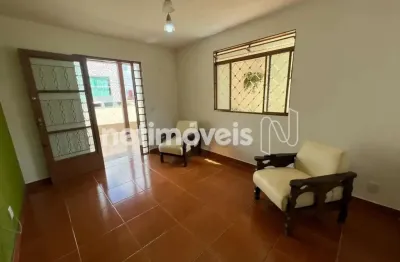 Casa com 3 quartos à venda na Rua Leôncio Chagas, União, Belo Horizonte