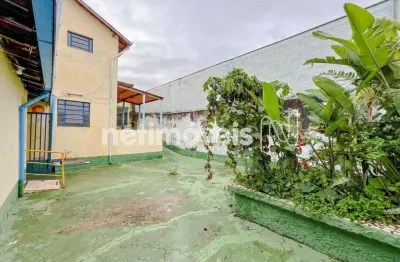 Casa com 4 quartos à venda na Rua Abaeté, Bonfim, Belo Horizonte