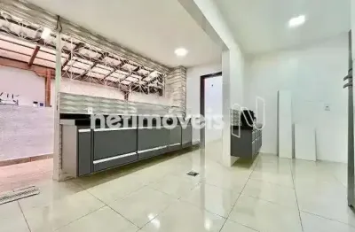 Apartamento com 3 quartos à venda na Rua Manoel Lopes Coelho, Itapoã, Belo Horizonte