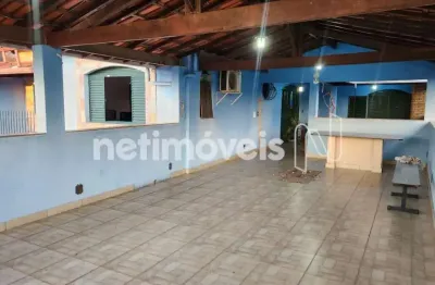 Casa com 4 quartos à venda na Rua Cajobi, Vila Pérola, Contagem