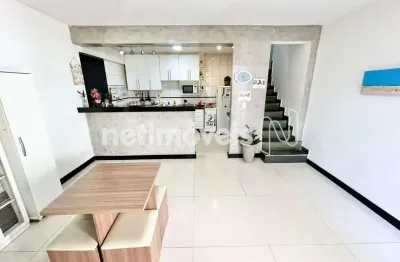 Casa com 3 quartos à venda na Rua Jaú, Paraíso, Belo Horizonte