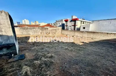 Terreno comercial à venda na Rua Varginha, Colégio Batista, Belo Horizonte
