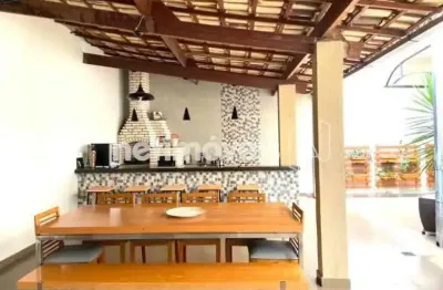 Casa com 3 quartos à venda na Rua Das Pombas, Vida Nova, Vespasiano