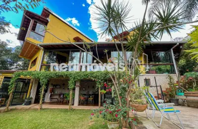 Casa à venda na Alameda do Paraíso, Green Park, Nova Lima