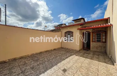 Casa com 3 quartos à venda na Rua Radeck Muzzi, Santa Amélia, Belo Horizonte