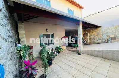 Casa com 4 quartos à venda na Rua Moscou, Parque Recreio, Contagem